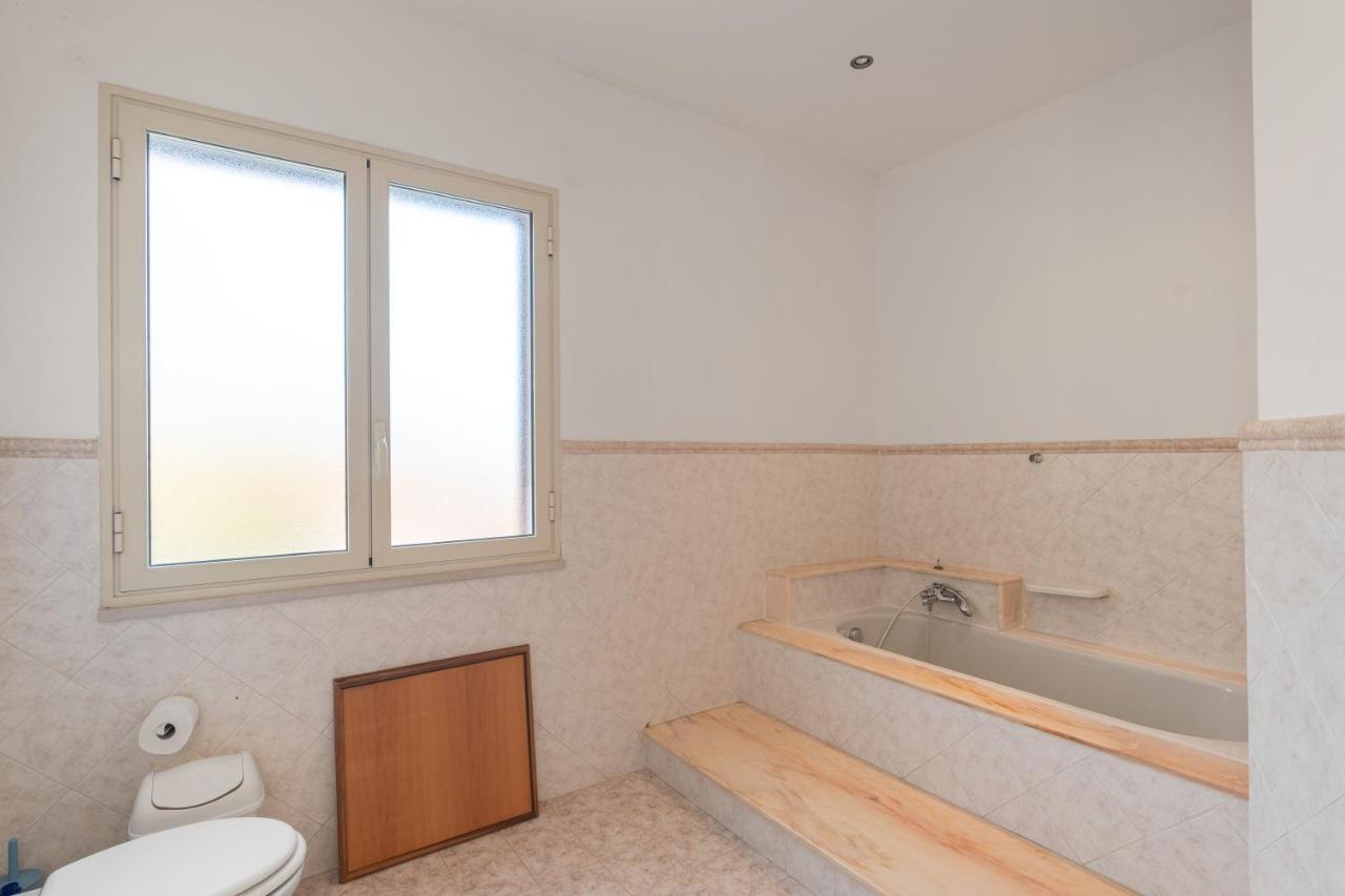 Appartamento In Villa Marlory مونريالي المظهر الخارجي الصورة